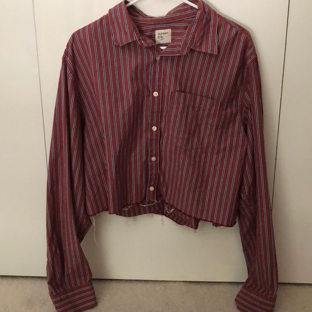 Vertical striped, cropped, button up